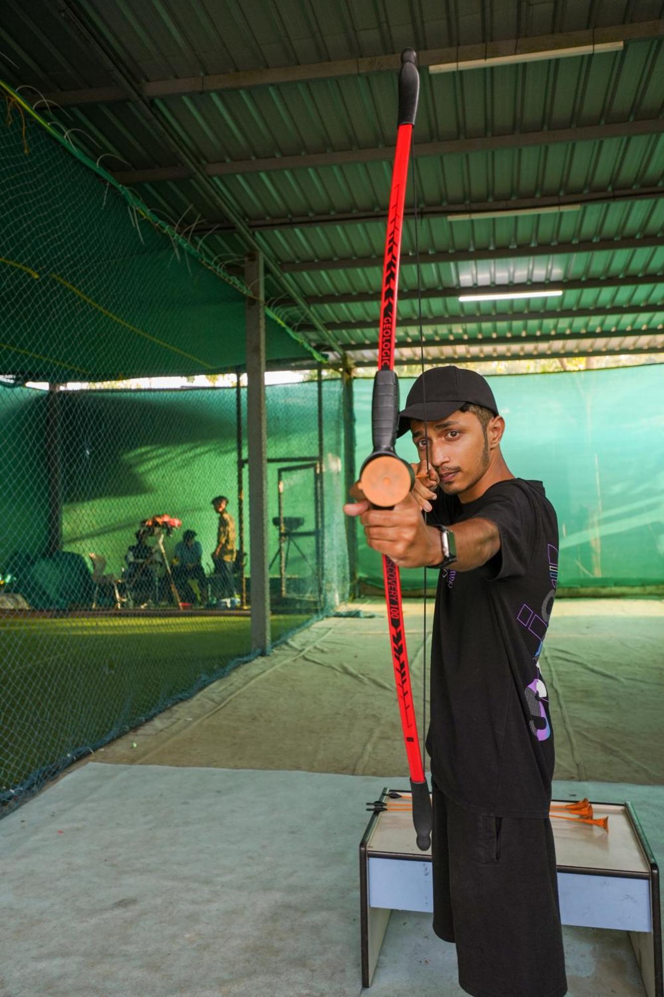 Vits Roccia Hill Resort And Adventure Park, Navapur Songadh エクステリア 写真